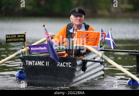 Datei-Foto vom 08/06/21 des 80-jährigen pensionierten Armeemajors 'Major Mick' Michael Stanley aus West Wittering, West Sussex, der seine tintanische Herausforderung nach Schottland gebracht hat, als er seinen Versuch fortsetzt, 100 Meilen im Land zu rudern. Ausgabedatum: Samstag, 28. August 2021. Stockfoto