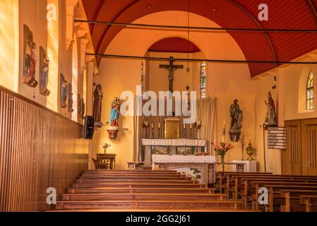 Oudeschild, Texel, Niederlande. 13. August 2021. Innenraum der evangelischen Kirche in Oudeschild, Niederlande Stockfoto