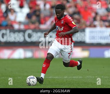 Charlton Athletic's Diallang Jaiyesimi in Aktion während des Sky Bet League One Spiels im Valley, London. Bilddatum: Samstag, 28. August 2021. Stockfoto