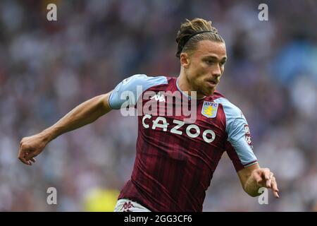 Matty Cash #2 von Aston Villa während des Spiels Stockfoto