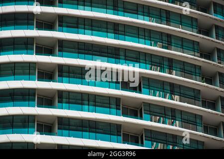 Abstrakter minimalistischer Stil, der die Architektur in Bangkok widerspiegelt Stockfoto