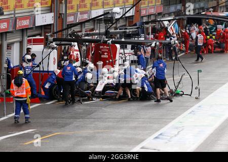 pitstop 09 MAZEPIN Nikita (rus), Haas F1 Team VF-21 Ferrari, Aktion während des Grand Prix der Formel 1 Belgien, 12. Lauf der FIA Formel 1-Weltmeisterschaft 2021 vom 27. Bis 29. August 2021 auf dem Circuit de Spa-Francorchamps, in Stavelot, bei Liège, Belgien - Foto DPPI Stockfoto