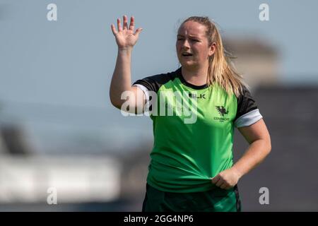 Galway, Irland. August 2021. Ursula Sammon von Connacht Womens während des Vodafone Women's Interprovincial Series Spiels 2021 zwischen Connacht Womens und Leinster Womens am 28. August 2021 auf dem Sportplatz in Galway, Irland (Foto von Andrew SURMA/ Quelle: SIPA USA/Alamy Live News Stockfoto