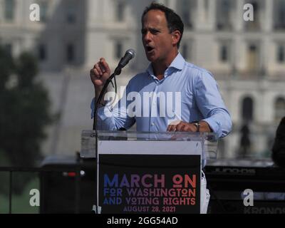 28. August 2021, Washington, District of Columbia, USA: Rabbi Josh Pesner (Foto: © Sue Dorfman/ZUMA Press Wire) Stockfoto