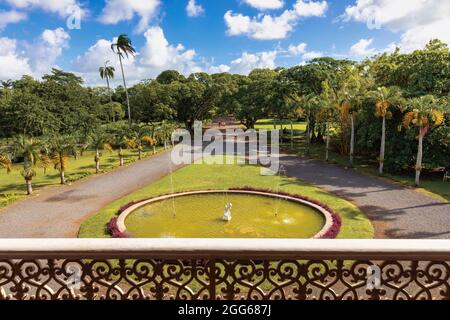 Château de Labordonnais, Kolonialhaus aus dem 19. Jahrhundert, Mapou, Bezirk Rivière du Rempart, Mauritius, Mascarene-Inseln. Blick auf die Anlage vom b Stockfoto