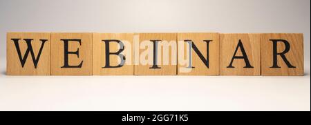 Webinar Wort aus Holzwürfeln erstellt.Bildung und Geschäftskonzept Close Up. Stockfoto