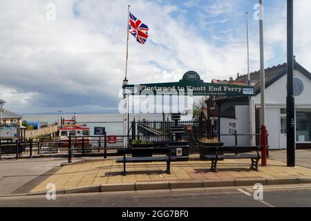 Die Wyre Estuary Ferry fährt regelmäßig zwischen Fleetwood und Knott End über die Wyre Estuary Stockfoto