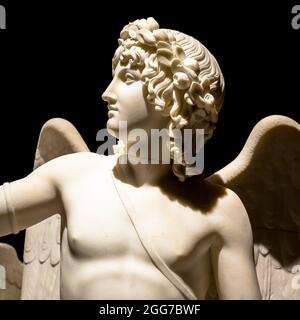 MAILAND, ITALIEN - JUNI 2020: Der Amor-Triumph - von Bertel Thorvaldsen, antike Statue in Marmor (1822) Stockfoto