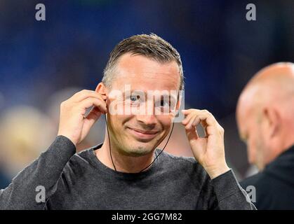 Gelsenkirchen, Deutschland. 29. Aug, 2021. Trainer Christian PREUSSER (D) Fußball 2. Bundesliga, 5. Spieltag, FC Schalke 04 (GE) - Fortuna Düsseldorf (D), am 08/28/2021 in Gelsenkirchen/Deutschland. Die DFL-Bestimmungen von #verbieten die Verwendung von Fotos als Bildsequenzen und/oder quasi-Video # Â Credit: dpa/Alamy Live News Stockfoto