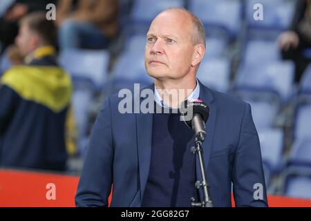 Brondby, Dänemark. August 2021. Cheftrainer Niels Frederiksen aus Broendby, WENN er während des 3F Superliga-Spiels zwischen Broendby IF und FC Midtjylland im Brondby Stadion gesehen wird. (Foto: Gonzales Photo/Alamy Live News Stockfoto