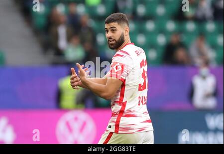 Wolfsburg, Deutschland. 29. August 2021. firo 1. Bundesliga. 2021/2022 Fußball: Fußball: 29.08.2021 VfL Wolfsburg - RB Leipzig 1: 0 RB JoÂ˜Â ko Josko Gvardiol, Geste, Geste, www.firosportphoto.de, Copyright by firo sportFoto: Coesfelder Str. 207 D-48249 DvÂºlmen www.firosportphoto.de mail@firosportphoto.de Kontodaten: (V olksbank B ochum - W itten) IBAN: DE68430601290341117100 BIC: GENODEM1BOC Tel: â¬Â † 49-2594-9916004 Fax: â¬Â † 49-2594- 9916005 Credit: dpa/Alamy Live News Stockfoto