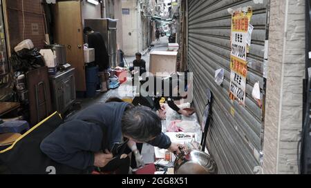 Sham Shui Po Market Hong Kong traditioneller Nachtmarkt im chinesischen Stil der alten Schule Stockfoto