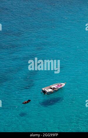 Flugboote in Tabaccara bay in Lampedusa, Italien Stockfoto