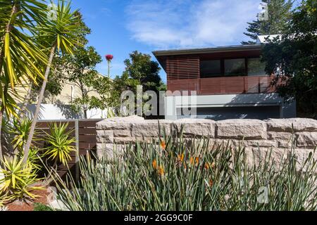 Luxus freistehendes Haus in Palm Beach Sydney an einem blauen Himmel Winter Tag, Sydney, Australien Stockfoto