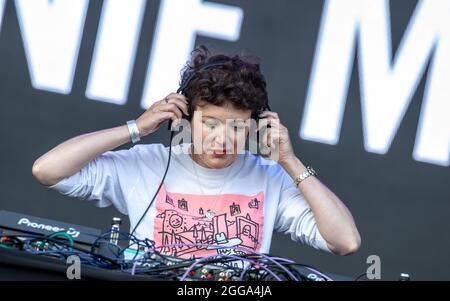 Annie Mac beim Victorious Festival 2021, Portsmouth, Hampshire, Großbritannien. 29 August 2021. Kredit: Charlie Raven/Alamy Live Nachrichten Stockfoto