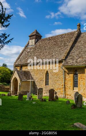 Hailes Parish Church im Cotswold-Dorf Hailes neben der ruinierten Abtei, Gloucestershire, England Stockfoto