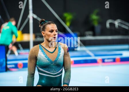 Melbourne, Australien. Dezember 2014. Die Australierin Emma Nedov wurde während der Melbourne Artistic Gymnastics World Cup in der John Cain Arena gesehen. Kredit: SOPA Images Limited/Alamy Live Nachrichten Stockfoto