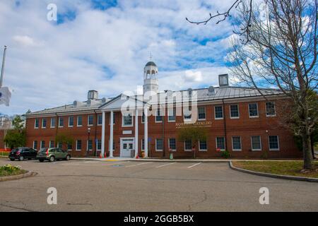 Middlesex Community College Robert Cataldo Verwaltungsgebäude auf dem Bedford Campus in 591 Springs Road in der Stadt Bedford, Massachusetts, USA. Stockfoto