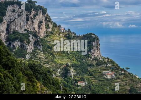 Wandern auf dem Weg des Sentiero degli Dei (Pfad der Götter), Amalfiküste Stockfoto