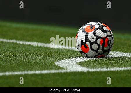 Nike Strike Aerowsculpt 2021/22 Offizieller Premier League-Spielball - Tottenham Hotspur gegen Watford, Premier League, Tottenham Hotspur Stadium, London, Großbritannien - 29. August 2021 nur zur redaktionellen Verwendung – es gelten DataCo-Einschränkungen Stockfoto