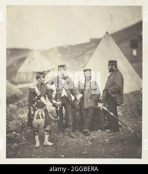 Offiziere der 42. Highlanders, 1855. Ein Werk aus gesalzenem Papierdruck, Platte 17 aus dem Album "Fotografien aus der krim" (1856). Stockfoto