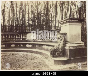 Versailles, Bosquet de l'Arc de Triomphe, 1904. Ein Werk aus Albumin-Druck. Stockfoto