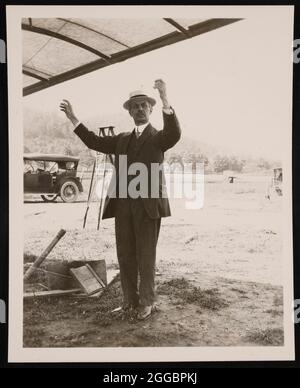 Porträt von Albert Francis Zahm (1862-1954), 1914. Während Glenn Curtiss Flugtests des modifizierten Langley Aerodroms auf dem Keuka Lake. Stockfoto