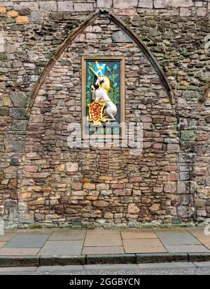 James V. Wappen an einer Wand in der Nähe des Holyrood Palace, Edinburgh, Schottland, Großbritannien Stockfoto