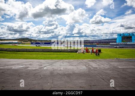 Puebla, Mexiko - 19. Juni 2021: Autodromo Miguel E. Abed, AIMA, CBMM Niobium Puebla E-Prix. Rennverkehr an Kurve 05. Beim CBMM Niobium Puebla E-Prix. Stockfoto