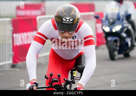 Japan. August 2021. Oyama Japan. August 2021. Shota Kawamoto (JPN), 31. AUGUST 2021 - Cycling Road : C2-Zeitfahren-Finale der Männer auf dem Fuji International Speedway während der Paralympischen Spiele in Tokio 2020 in Oyama Japan. Quelle: SportsPressJP/AFLO/Alamy Live News Stockfoto