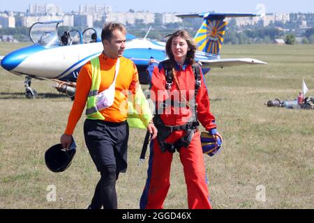 Non Exclusive: REGION KHARKIV, UKRAINE - 28. AUGUST 2021 - die Flugschau KharkivAviaFest 2021 findet auf dem Flugplatz Korotych, Novyi Korotych vil, statt Stockfoto