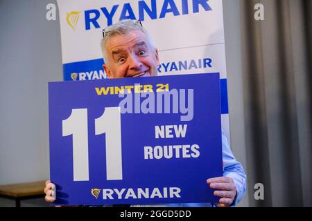 Ryanair-CEO Michael O'Leary im Bild bei einer Pressekonferenz der irischen Fluggesellschaft Ryanair am Dienstag, den 31. August 2021, in Brüssel. BELGA FOTO HADRIEN DURE Stockfoto