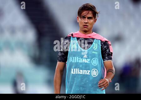 Turin, Italien. 29. August 2021. Paulo Dybala von Juventus FC beim Aufwärmen vor dem Serie-A-Spiel zwischen Juventus FC und Empoli FC. Stockfoto