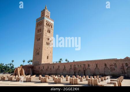 Koutoubia Moschee aus dem 12. Jahrhundert in der Altstadt von Marrakesch, Marokko Stockfoto