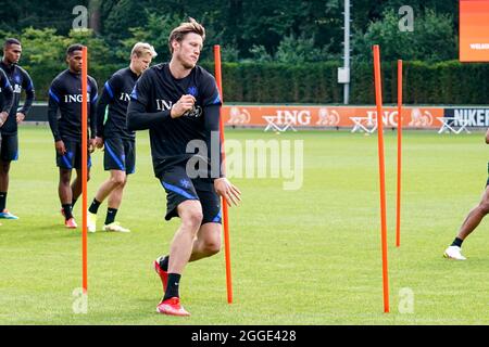 ZEIST, NIEDERLANDE - 31. AUGUST: Wout Weghorst aus den Niederlanden während der Niederländischen Trainingssitzung auf dem KNVB Campus am 31. August 2021 in Zeist, Niederlande (Foto: Jeroen Meuwsen/Orange Picches) Stockfoto