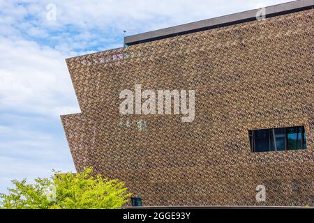 WASHINGTON DC, 15. AUGUST 2021: National Museum of African American History and Culture in der National Mall in Washington DC, USA Stockfoto