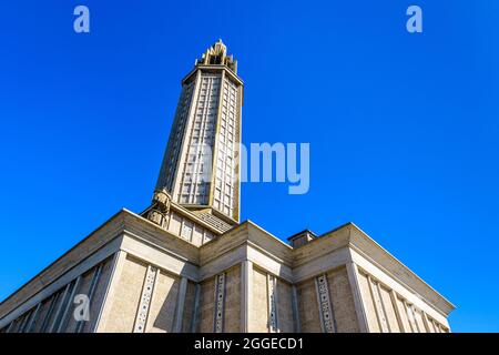 Blick auf die St. Joseph-Kirche und den Laternen-Turm des französischen Architekten Auguste Perret in Le Havre, Frankreich. Stockfoto