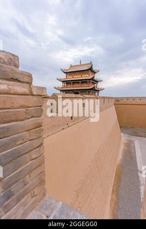 Jiayuguan Pass, das westliche Ende der Großen Mauer, in der Provinz Gansu, China. Stockfoto