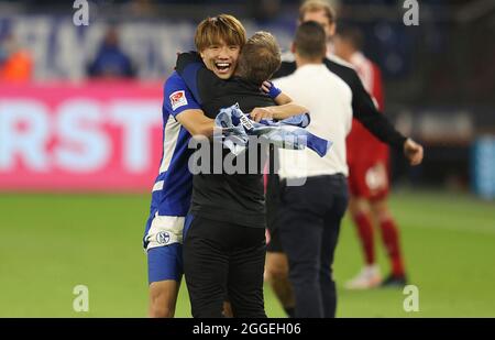 firo: 08/28/2021 Fuvuball: Fußball: 2. Bundesliga, Saison 2021/2022 FC Schalke 04 - Fortuna Dvºsseldorf, Düsseldorf. Jubilation, Ko Itakura Stockfoto