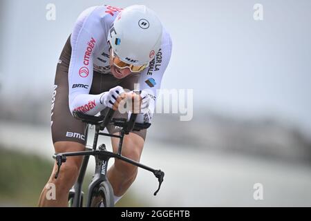 Der Belgier Oliver Naesen vom AG2R-Team, das während der zweiten Etappe der Benelux-Radtour im Einsatz war, ein Einzelzeitfahren, 11,1 km Fr. Stockfoto