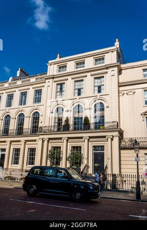 Dioram, Park Square East Stuckierte Reihenhäuser, entworfen vom Architekten John Nash, City of Westminster, London, England, Großbritannien Stockfoto