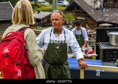 Unplugged Taste heißt das Gourmet-Event auf der Gomppm-Alm in Südtirol, Italien. Es findet jedes Jahr am letzten Sonntag im August statt Stockfoto