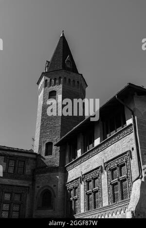 Die Stiftskirche von Santi Pietro e Orso (auf Französisch Collégiale des Saints Pierre et Ours) ist ein religiöses Gebäude in Aosta, in Norditalien. T Stockfoto