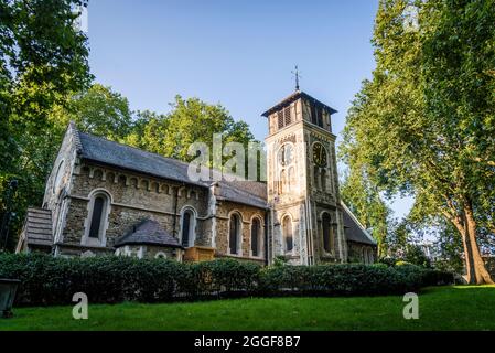 St Pancras Old Church, eine der ältesten christlichen Gotteshäuser in England, London Borough of Camden, London, Großbritannien Stockfoto
