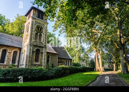 St Pancras Old Church, eine der ältesten christlichen Gotteshäuser in England, London Borough of Camden, London, Großbritannien Stockfoto