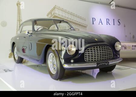 Modena, Italien - 14. August 2021: Ferrari 166 Inter präsentiert im Enzo Ferrari Museum, Modena, Italien. Stockfoto