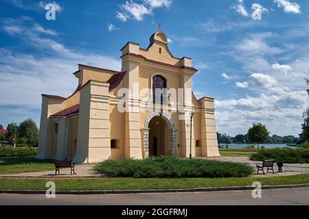 Altes mittelalterliches Sluzker Tor in Neswisch, Region Minsk, Weißrussland. Stockfoto