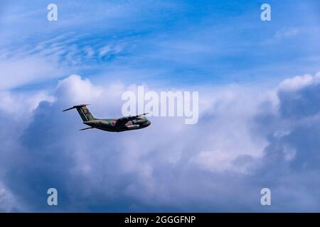 Kawasaki C-1 tranport auf einer Mission Stockfoto