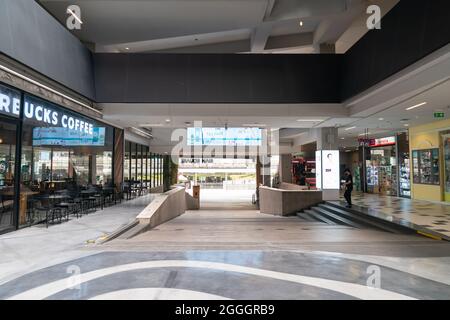 Bangkok, Thailand - 30. April 2021, The Environmental Inside SiamSquareEin Gebäude in der Pandemieperiode der Coronavirus-Krankheit (COVID-19) in Bangkok, Thailand Stockfoto