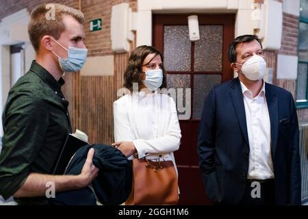 Stephen Bolmain, Bürgermeister von Limbourg, Valerie Dejardin, und Föderation Wallonien – Vizepräsident und Minister für Haushalt, öffentlicher Dienst, Eq Stockfoto